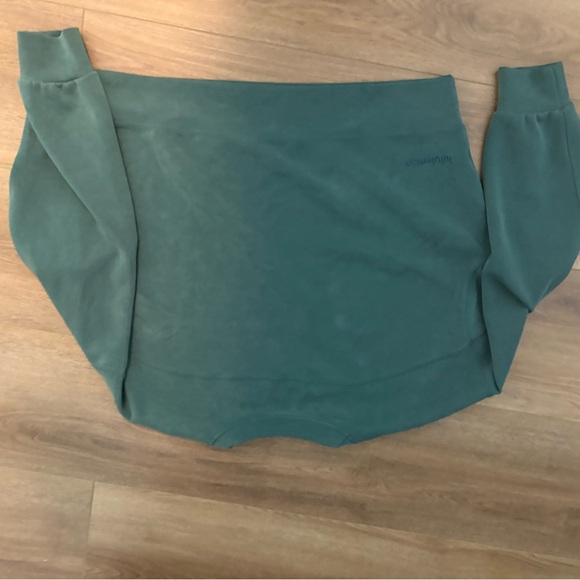 lululemon athletica Green Crewneck Sweatshirt - Picture 2 of 3